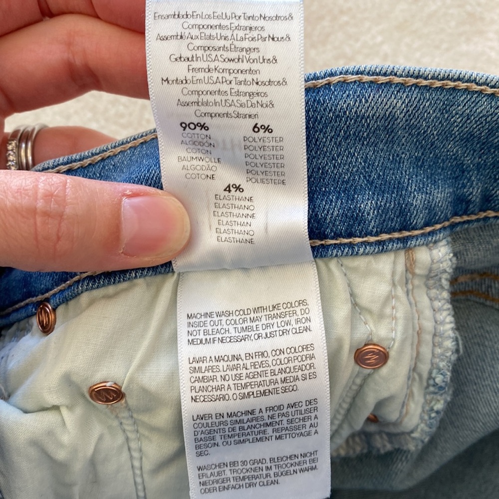 Like new MOTHER Undone Hem Dropout Cliffhanger crop denim jeans - Picture 12 of 16